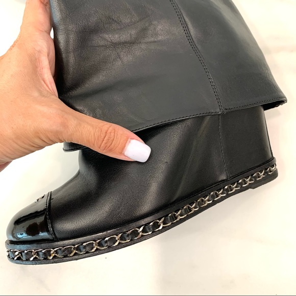 SOLD. CHANEL boots 38 run small - Picture 7 of 14